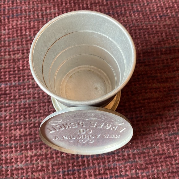 Antique-collapsible cup - Picture 2 of 3